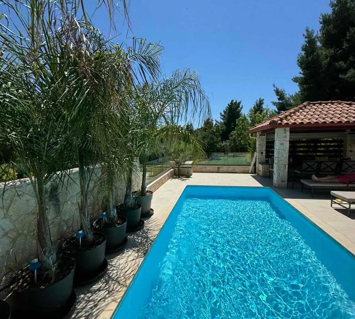 וילה קריופיגי Sunny Seaside Villa-90 M From Beach